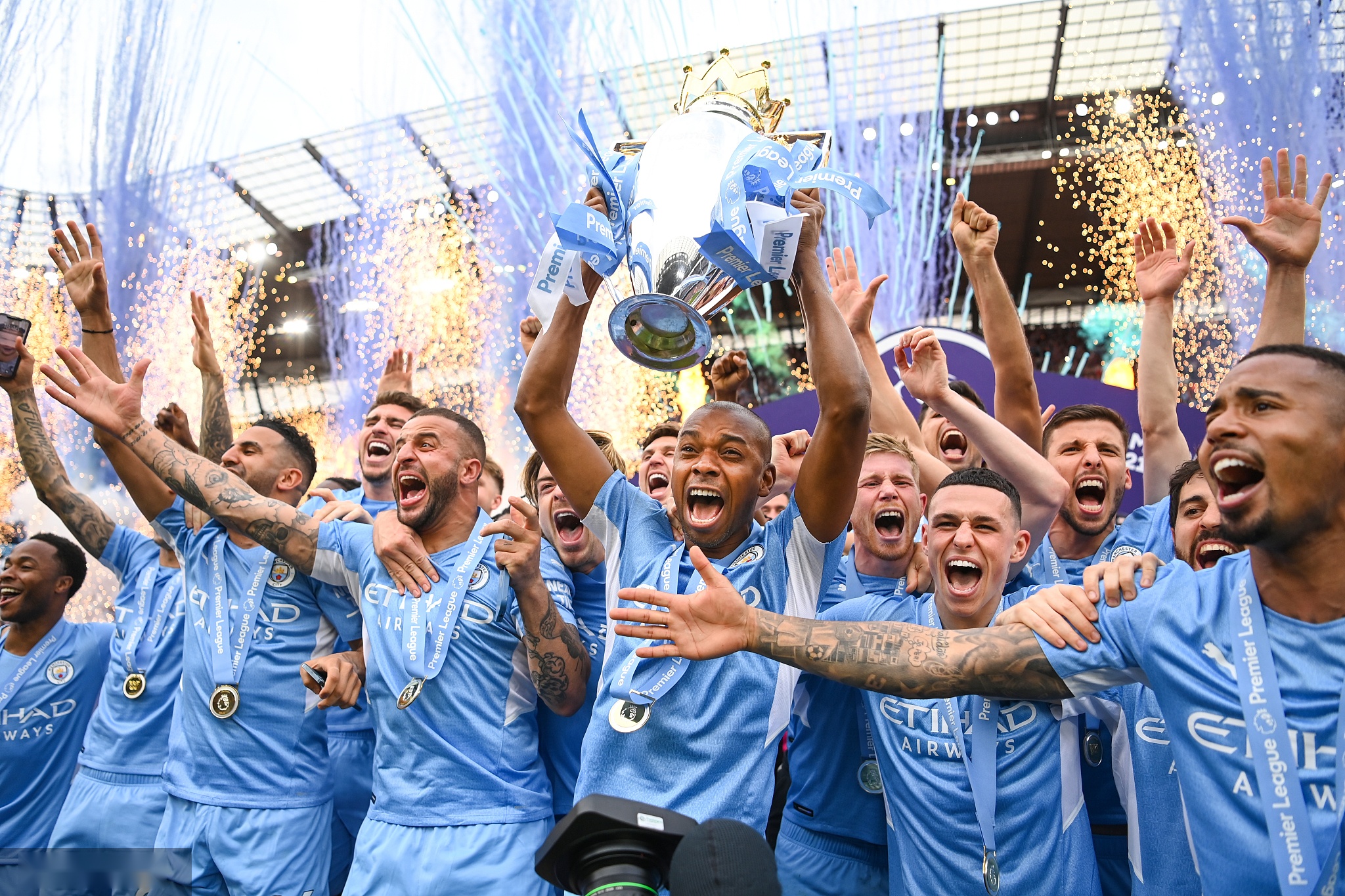 长期规律的 长期规律的